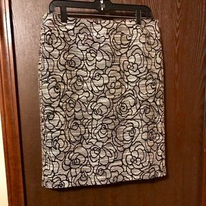 Ann Taylor Size 10 skirt
